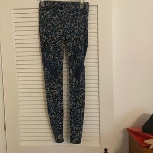 Stella McCartney x Adidas leggings